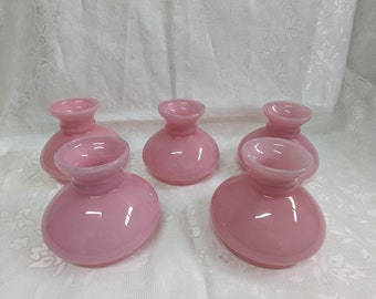 Fünf Vintage Lampenschirme, Rosa Opalglas. Italienischer Lampenschirm Pink Opalina für den Kronleuchter