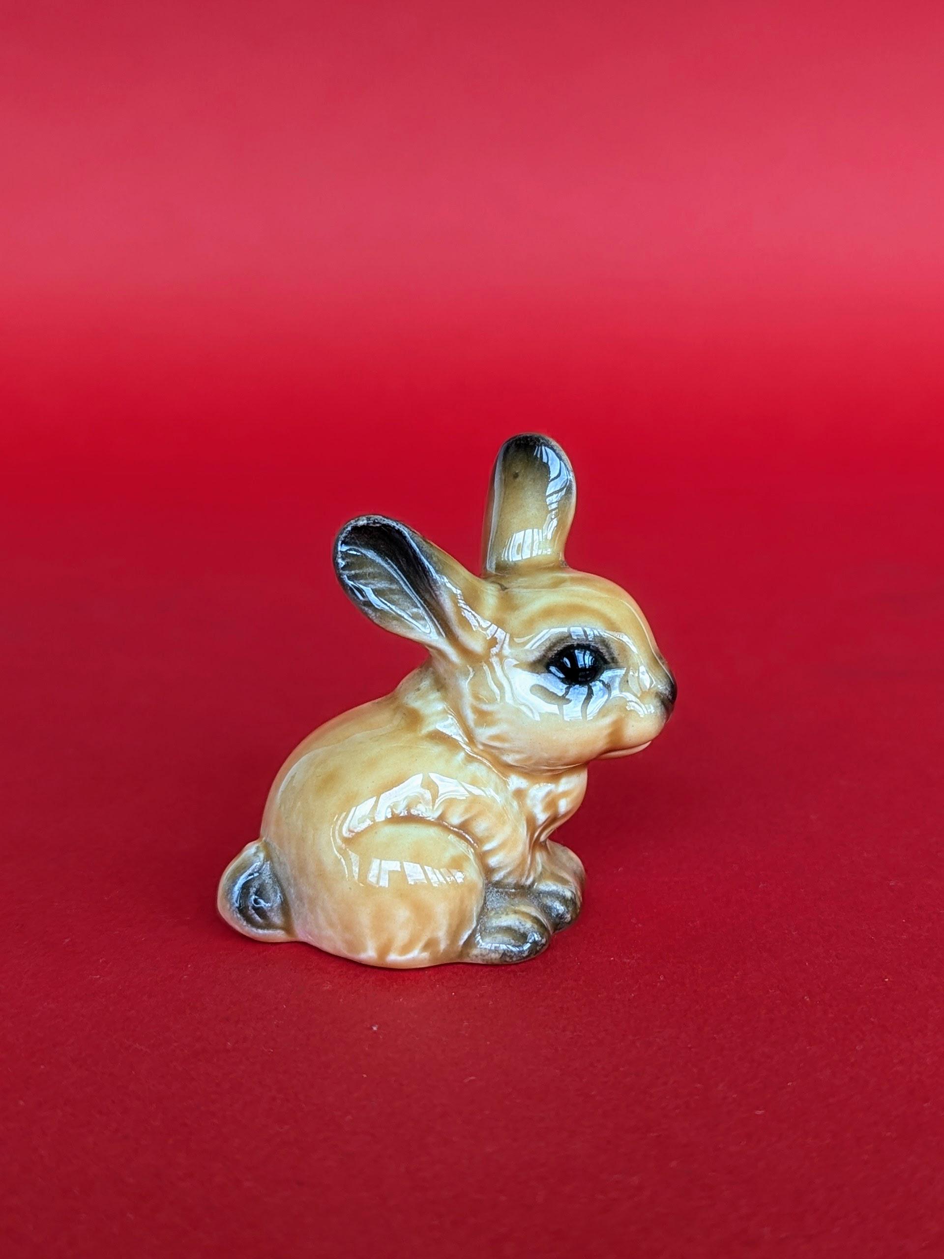 6 Lapins miniatures en Biscuit Fèves Allemande Vintages Bunny