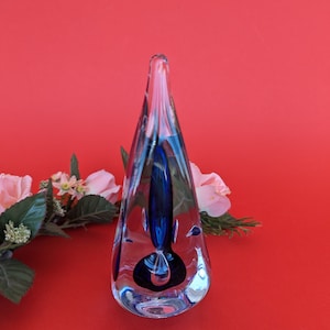 Vintage decorative art glass paperweight created by Marian Pyrcak