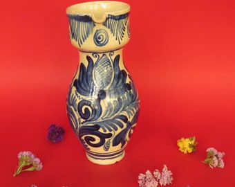 20 世紀半ばのトランシルバニアのヴィンテージ粘土製水差し。コバルト