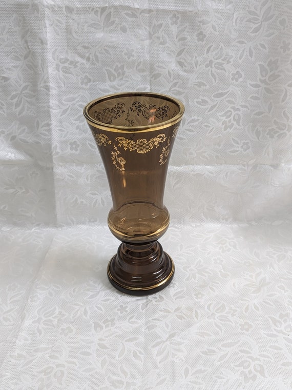 Vintage 1950s Petite Rose Pink Trophy Vase Vintage 1950s Petite Rose Pink Trophy Vase