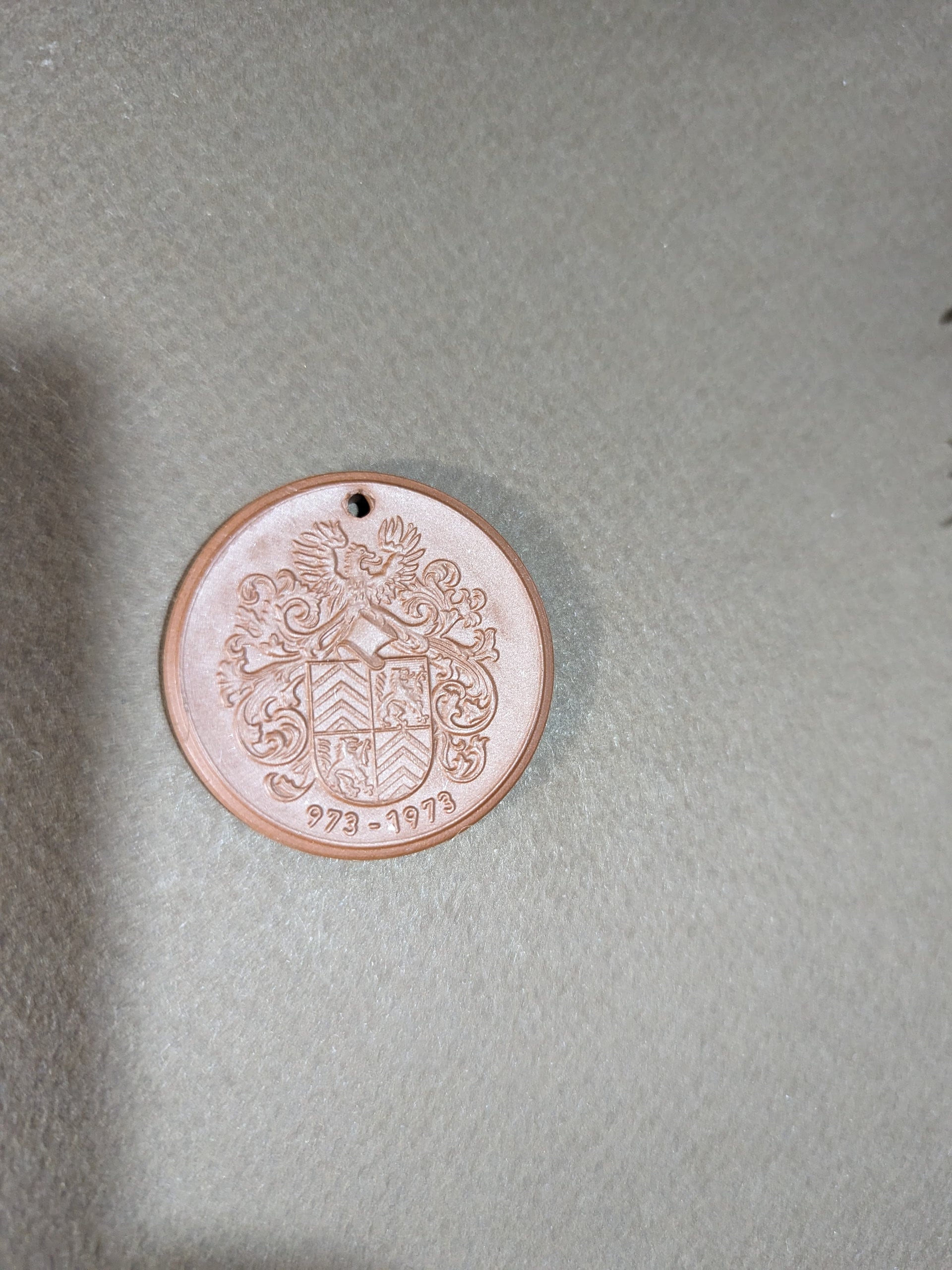 Médaille Commémorative Porcelaine MEISSEN Vintage - 20 Ans Leipzig, Avec Boîte D'origine, Très Bon état