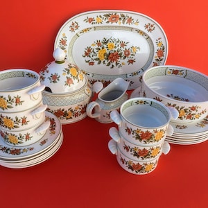 ヴィンテージ】ビレロイ＆ボッホ Summerday 中皿1、大皿2枚セット