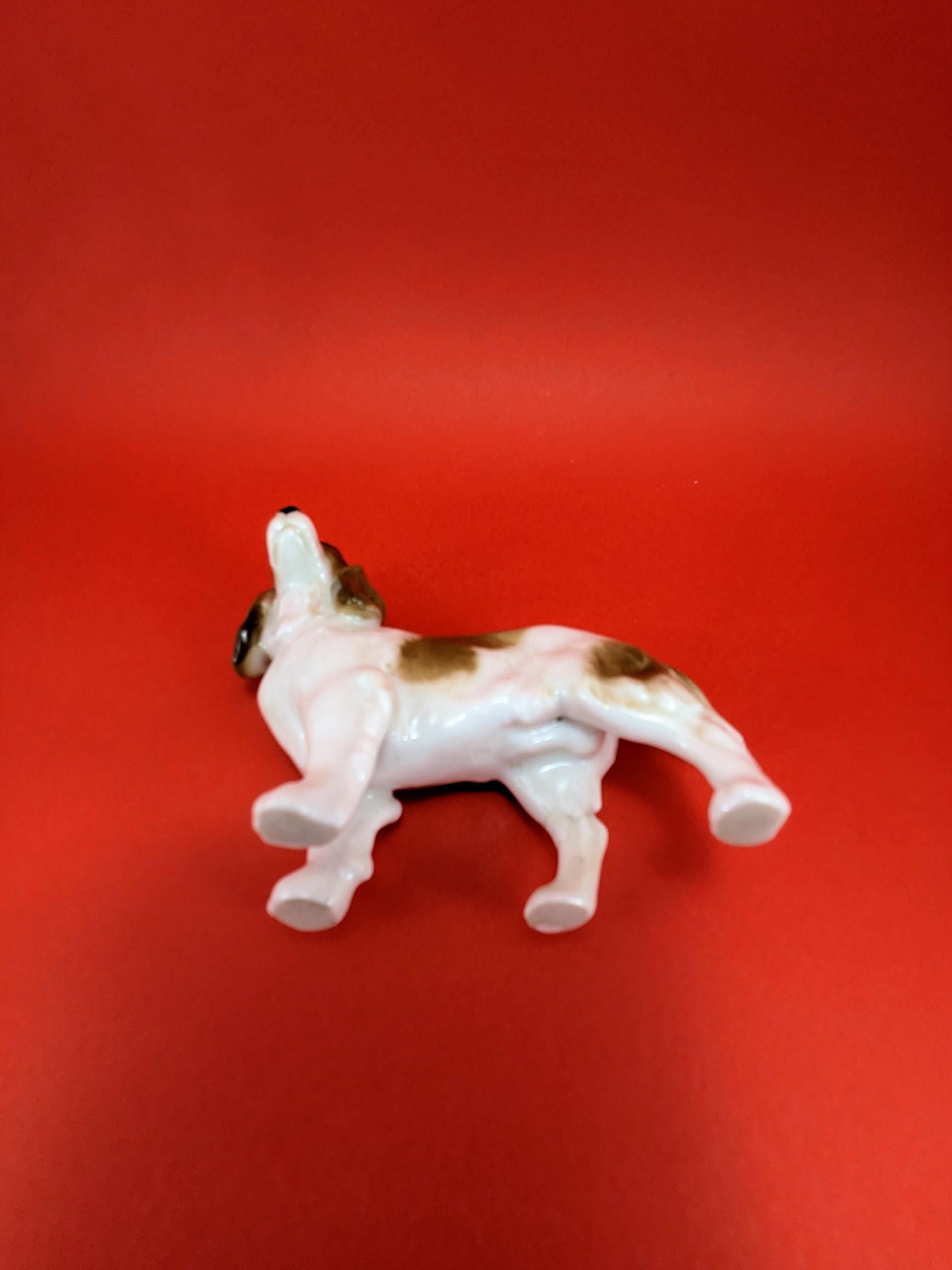 フッチェンロイター社製 ドイツ磁器製犬の置物 – イングリッシュ