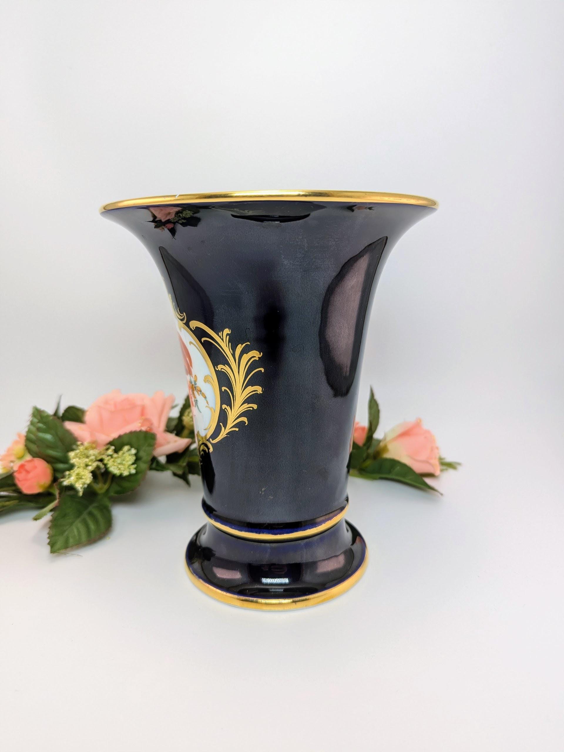 ヴィンテージ マイセン磁器花瓶 – コバルトブルーに手描きの花