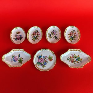 Herend Porcelain Queen Victoria Pattern Mixed Lot of Trinket.Pin Dish Set of Seven