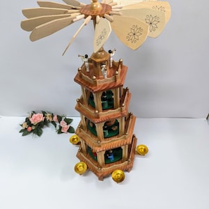 Pyramide de Noël scène de la Nativité, 4 étages, hauteur 70 cm, .. RG 01374 neuf