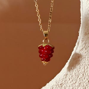 Vachana - Collier framboise rouge