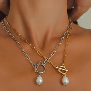 Natural Freshwater Pearl T-Bar Toggle Clasp Paperclip Necklace