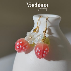 Dangle strawberry earrings, kawaii strawberry earrings, minimalist earrings, korea earrings