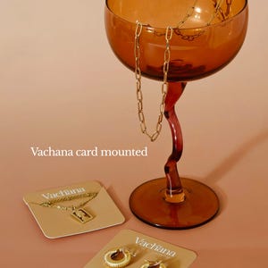 Orecchini a cerchio con fiocco in oro - Ottone placcato 18k e acciaio inossidabile immagine 5