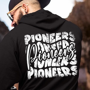 Design png pionieri bianchi in difficoltà per camicia. Vai, siamo il download digitale della squadra mascotte dell&#39;orgoglio dei pionieri