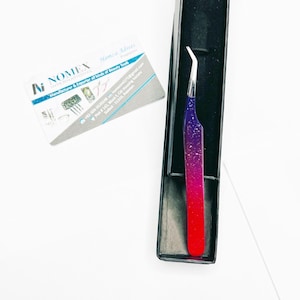 Eyelash tweezers