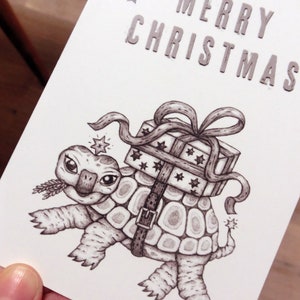 Grußkarte mit einzigartiger Illustration I Postkarte I A6, Kunstdruck I Frohe Weihnachten I Schildkröte