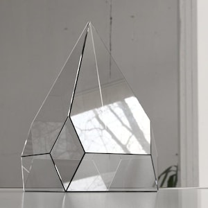Lonely Mountain Glass Terrarium- Template. Pdf printable template. Geometric/Polygonal Glass