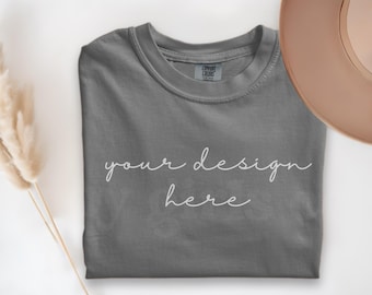 Comfort Colors 1717 Pepper-T-shirtmodel, gevouwen, kledingstukgeverfd T-shirt (digitale download)