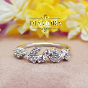 Round Moissanite Wedding Band Women, Art Deco Vintage Style Wedding Band, 14K White Gold Eternity Band, Stacking Ring, Anniversary Gift