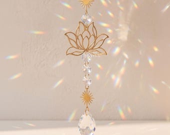 Crystal Lotus Suncatcher・Window Decoration・Boho Crystal Pendant・Handmade Rainbow Maker・Gift for Her