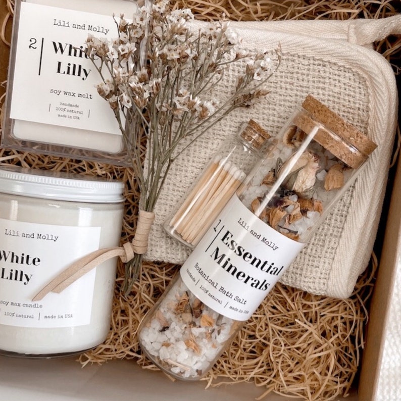 Deluxe Gift Box for New Mom With Personalized Card New Mom Etsy