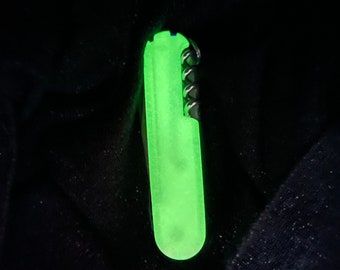 Victorinox MOD plus handle scales glow in the dark | SAK | Swiss knife | 3D printing | 91mm | EDC accessories glow in the dark