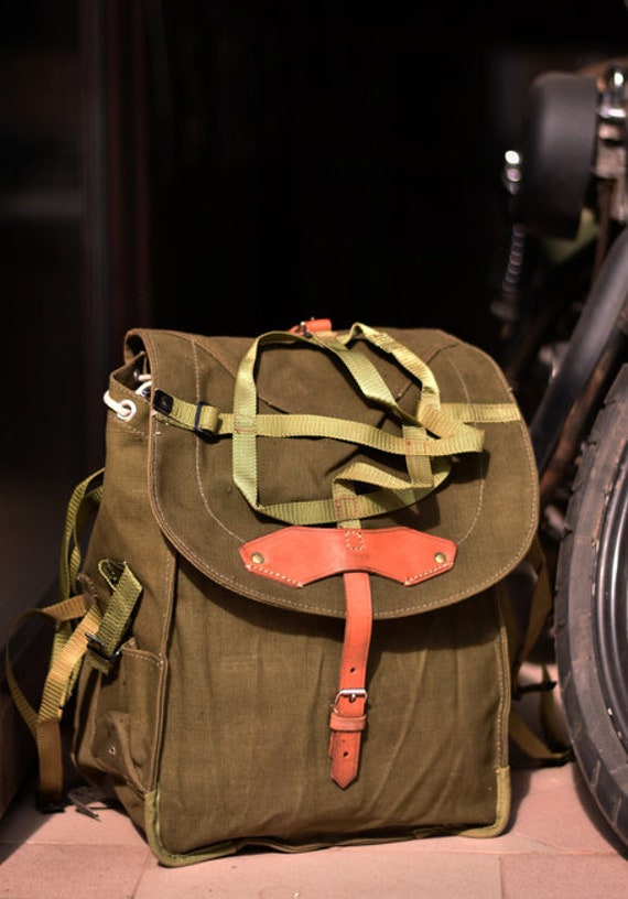 Used or Like New - Military Rucksack - Cold War R… - image 5