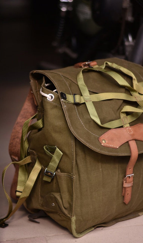Used or Like New - Military Rucksack - Cold War R… - image 6