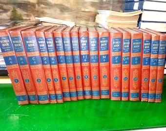 The World Book Encyclopedia in achttien delen en lees- en studiegids. 1947. Vintage boeken.