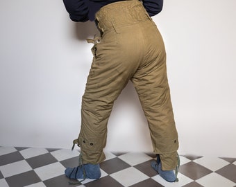 Pantalon militaire matelassé rembourré d'hiver, soviétique. Authentique des années 1970-80. Taille M.