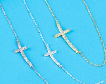 Seitliche Kreuz-Diamant-Halskette, silberne seitliche Kruzifix-Halskette, 14K Gold-Kreuz-Halskette, Mutter-Geschenk-Schmuck, bestes Muttertagsgeschenk