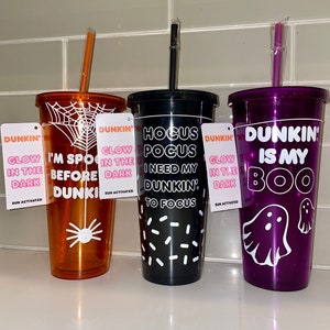 EXCLUSIVE ! Dunkin’ Halloween | Glow in the Dark 24 oz Tumbler