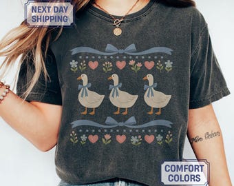 Comfort Colors® Vintage 80s Goose Shirt, Funny Blue Ribbon Goose Tee, Retro Goose Graphic Shirt, Cute Farm Animal Tee, Cottagecore Gift Tee