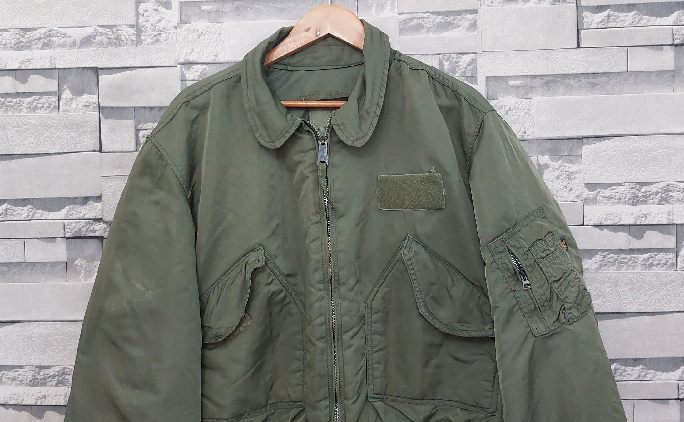 Vintage 90s Alpha Industries Flyers USA Jacket Size: XL/ Antique