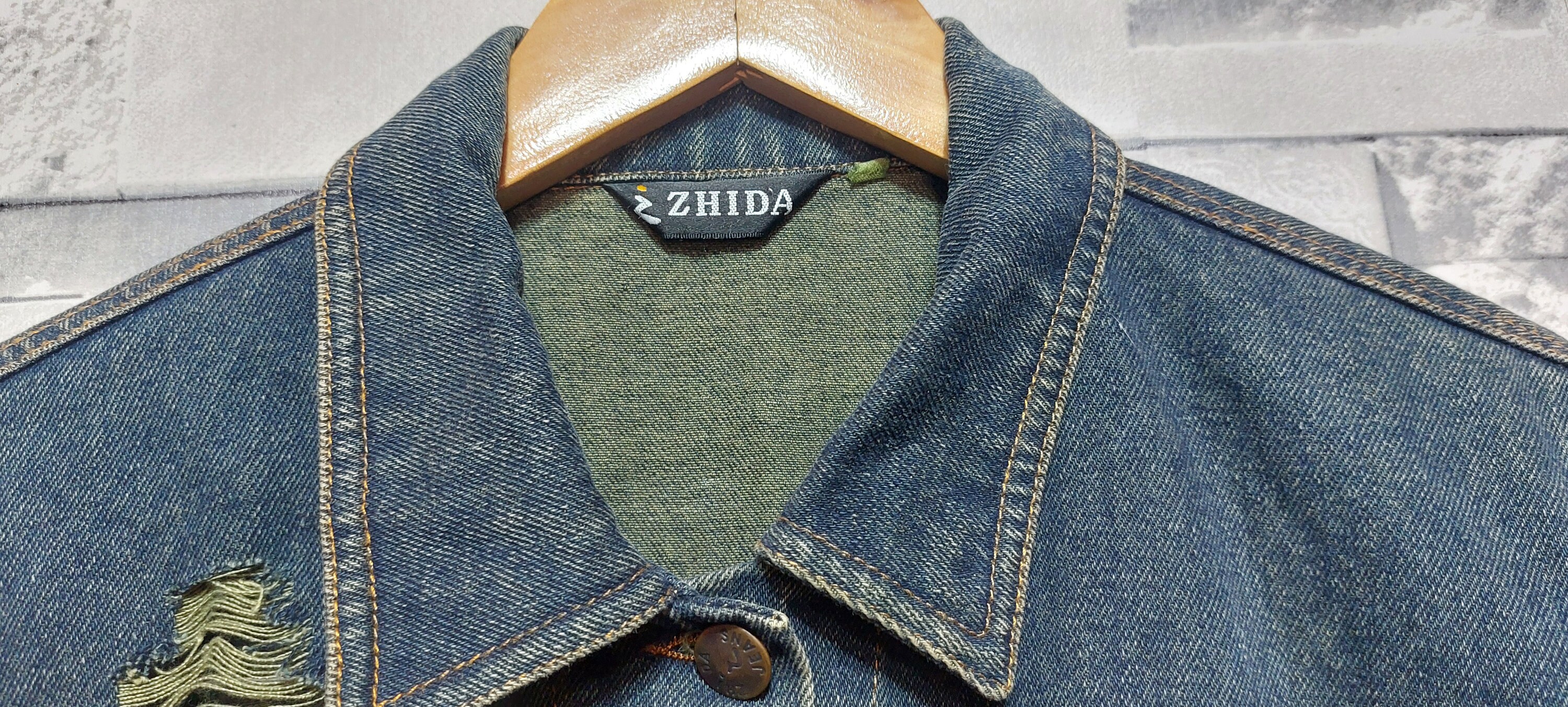 Damaged Vintage Denim Jacket/jeans Jacket From 80's/grunge
