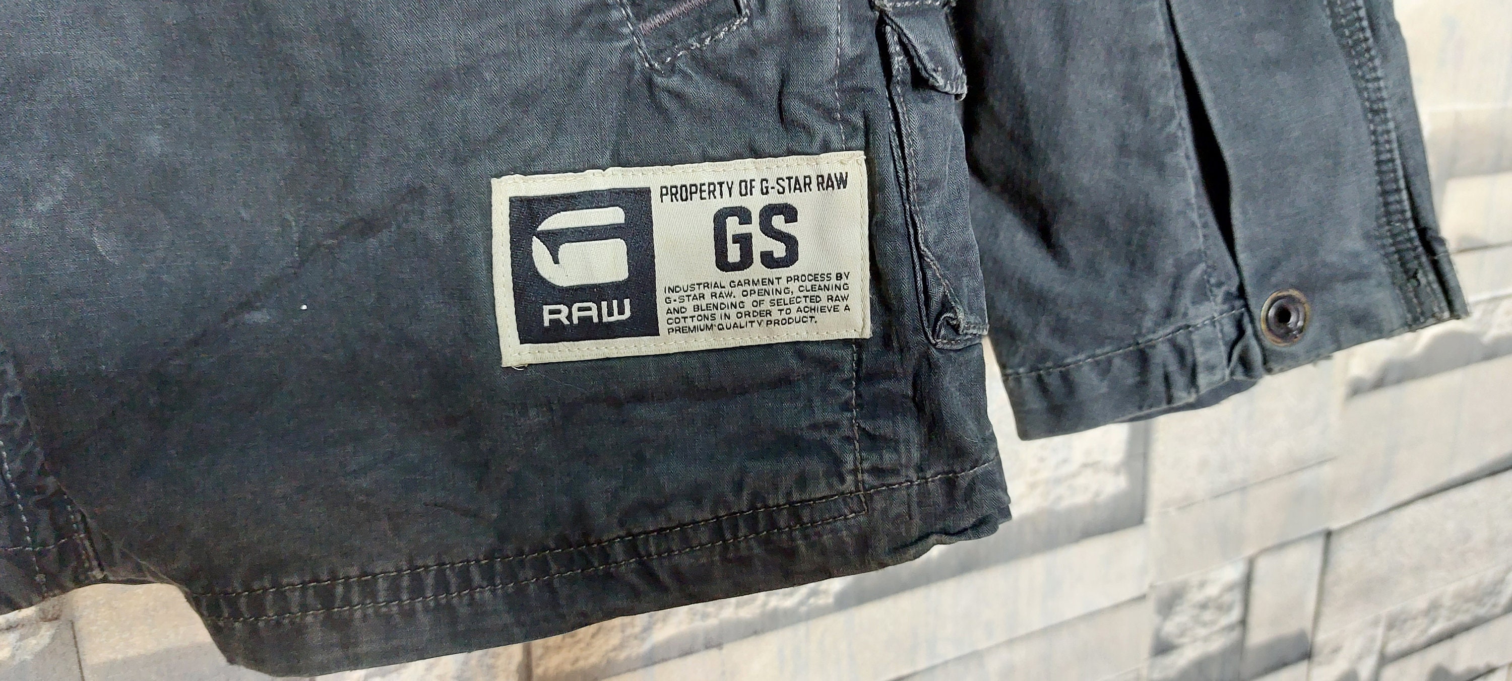 G raw store clothing