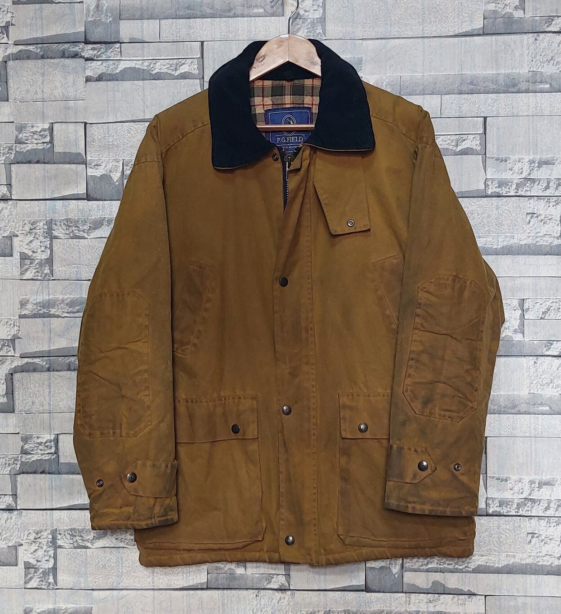 Pg field waxed jacket sales