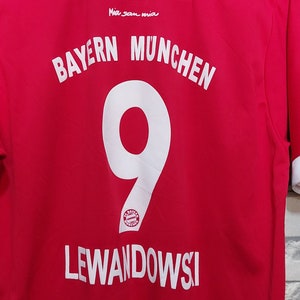 bayern munich lewandowski jersey