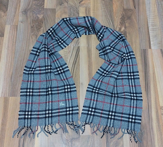 Vintage Burberry London wool scarf size: 144 cm L… - image 1