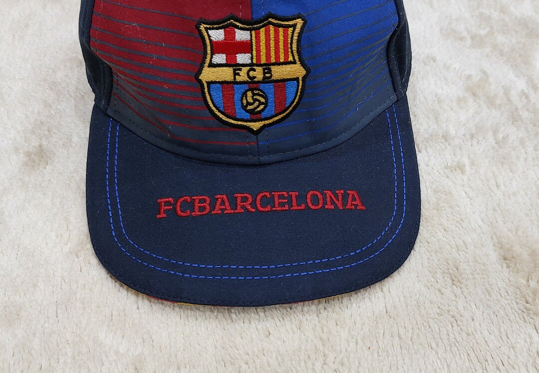 Vintage FC Barcelona Soccer Jersey Snapback Cap Size: 56 Cm