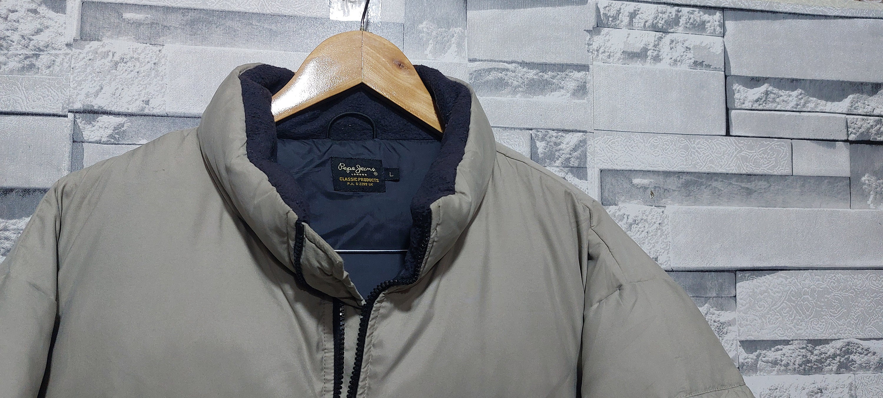 Pepe jeans down jacket hot sale
