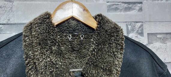 Vintage Shearling Coat Size Men: 38/ L | Retro Genuine