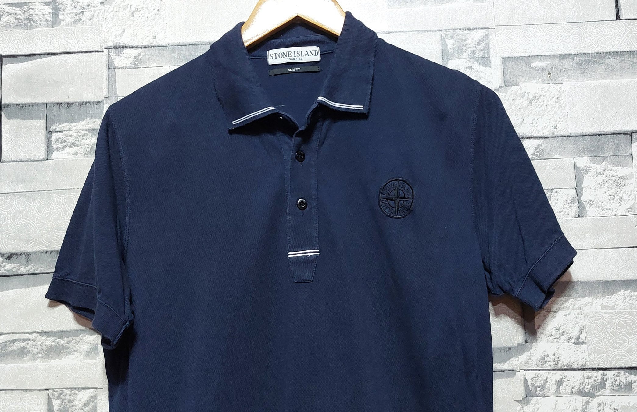 Authentic Stone Island Shirt Size: S/ Vintage Stone Island Authentic Stone Island Shirt Size: S/ Vintage Stone Island