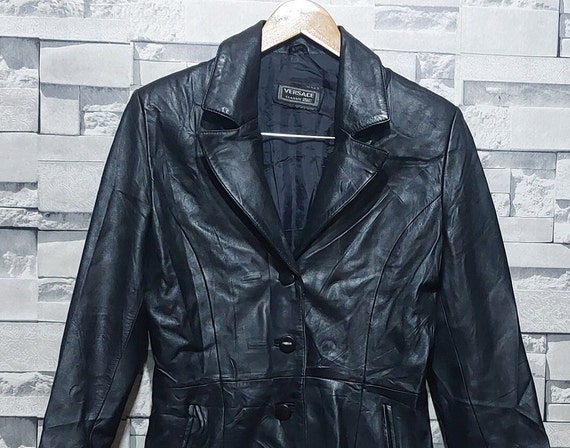 Antique VERSACE Classic V2 Leather Coat Size: L/ Vintage Antique VERSACE Classic V2 Leather Coat Size: L/ Vintage