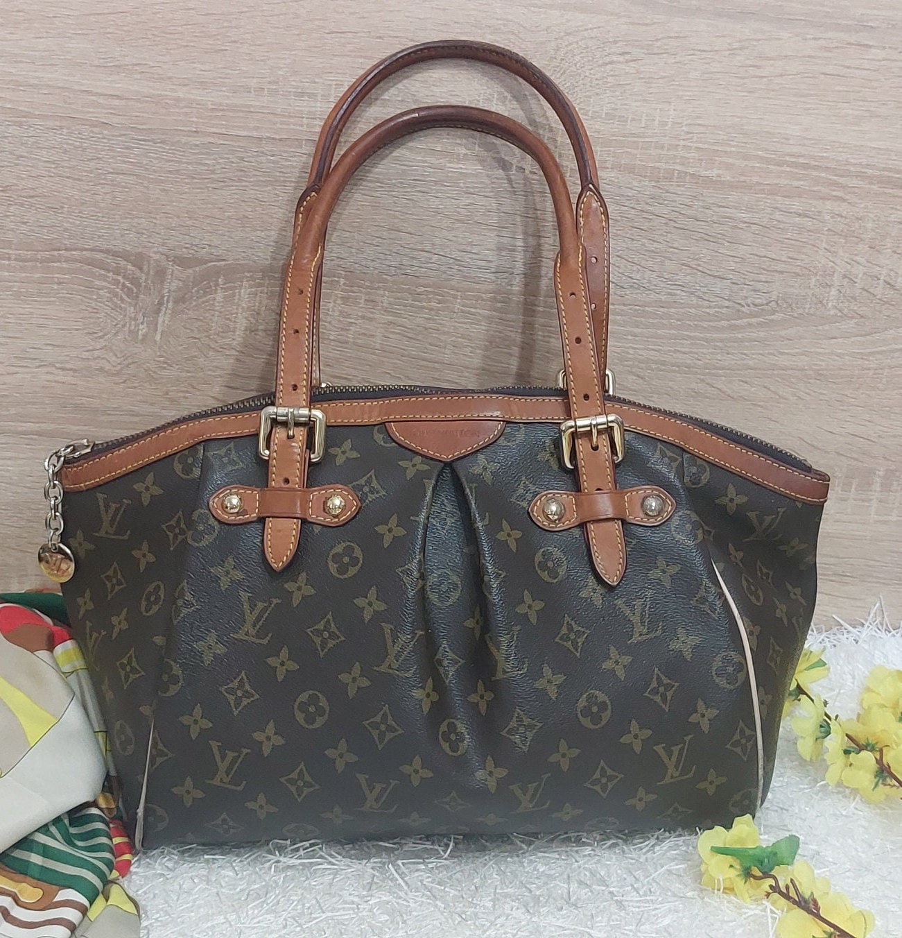 Autentico bolso de mano Louis Vuitton Tivoli GM Monogram Canvas de cuero Bolso de mano Louis Vuitton vintage de los anos 90 Bolso LV de lujo antiguo Etsy Mexico