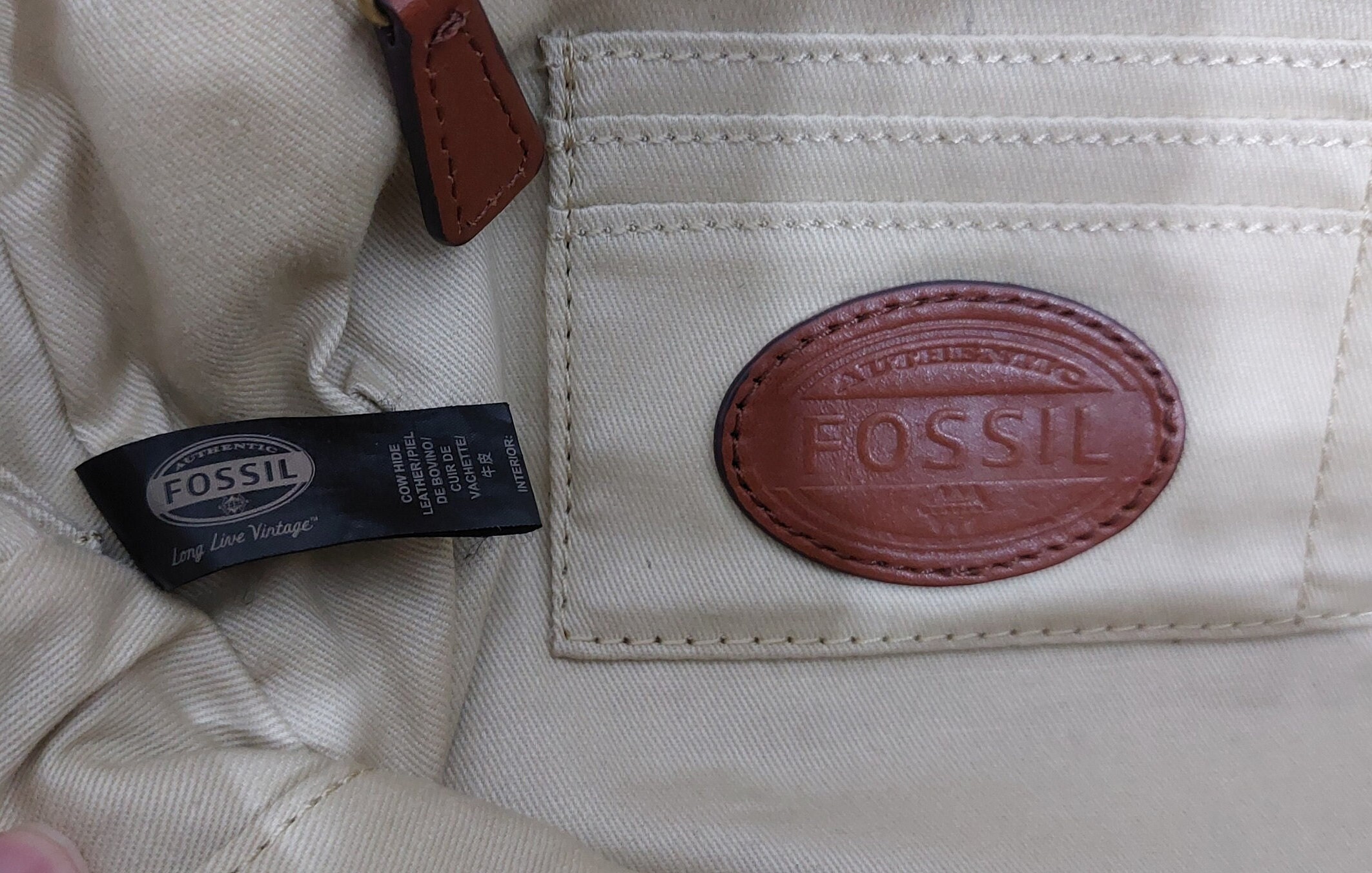 Authentic FOSSIL Signature Crossbody Bag - Vintage 90's