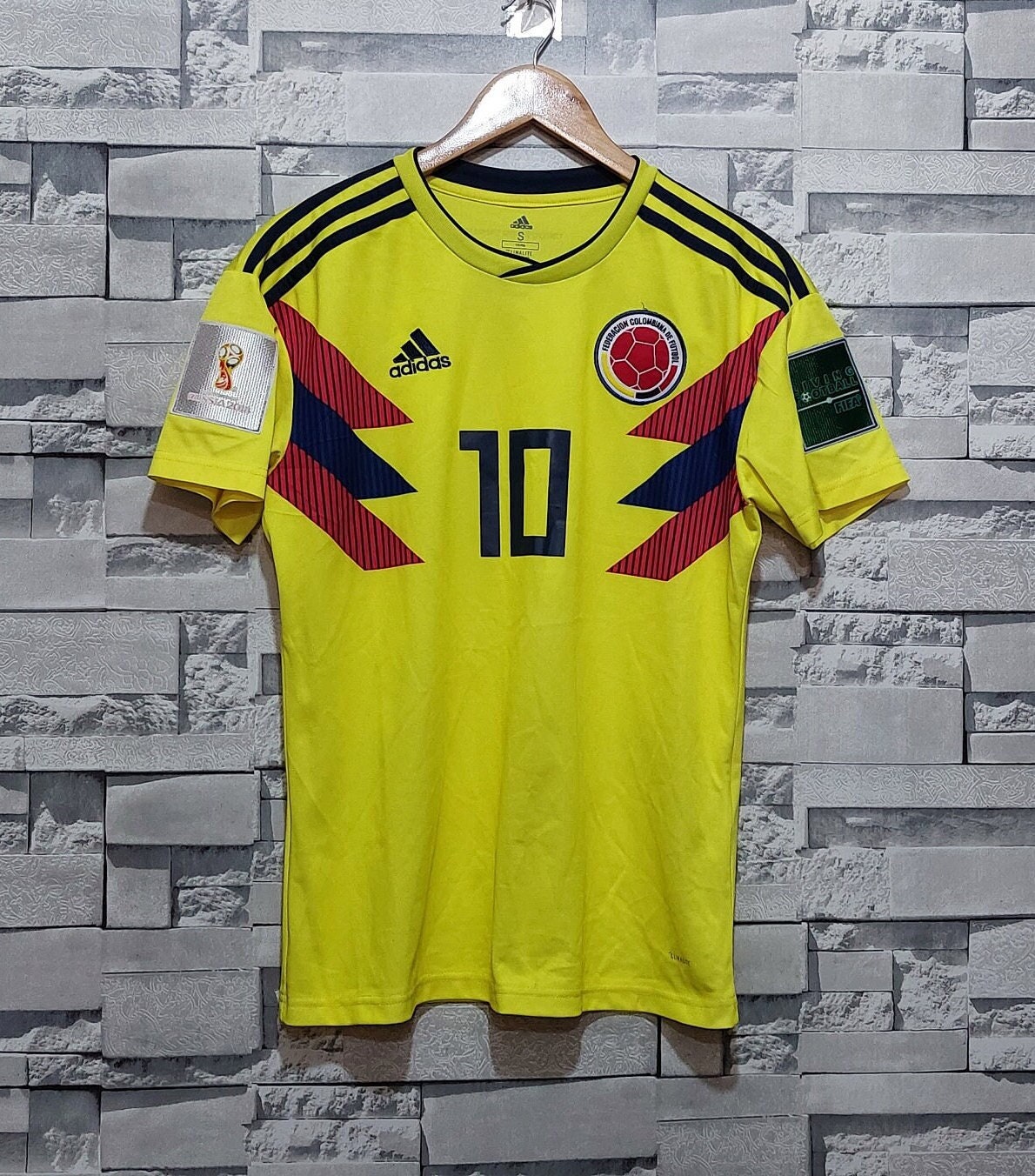  Joma Camiseta de fútbol Honduras para hombre : Ropa, Zapatos y  Joyería
