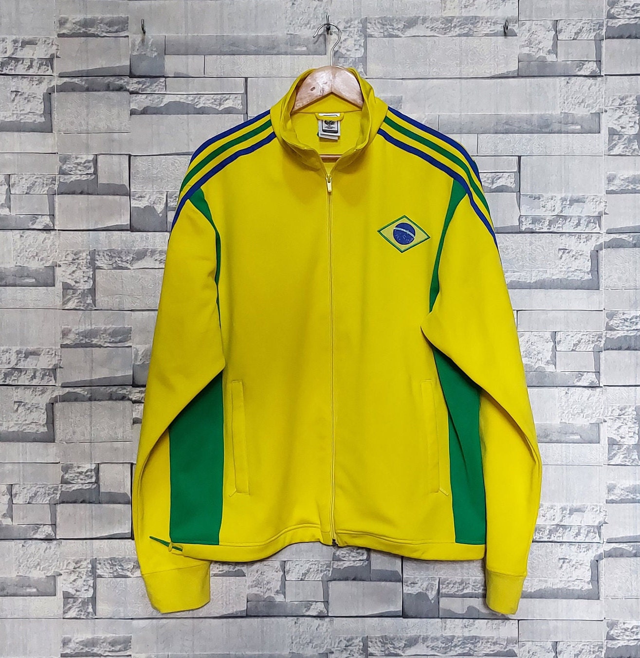 Vintage 90s Adidas Brazil track top Size: XL/ Old school Adidas Brazil Logo  sports jacket/ Retro full zip jacket/ Vintage Clothing men