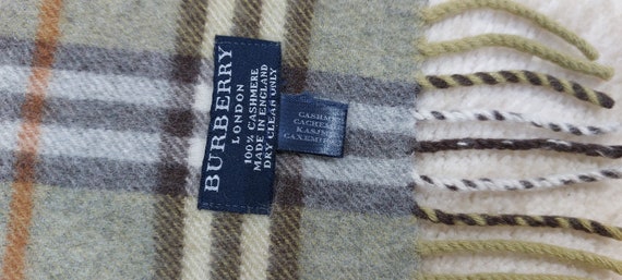 Luxus Burberry London 100% Kaschmir Schal Größe: 130 cm Länge / 30  