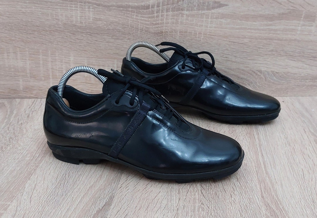 Authentic Prada Lace Leather Shoes Size: UK 4 US 5 / 38 EUR Authentic Prada Lace Leather Shoes Size: UK 4 US 5 / 38 EUR