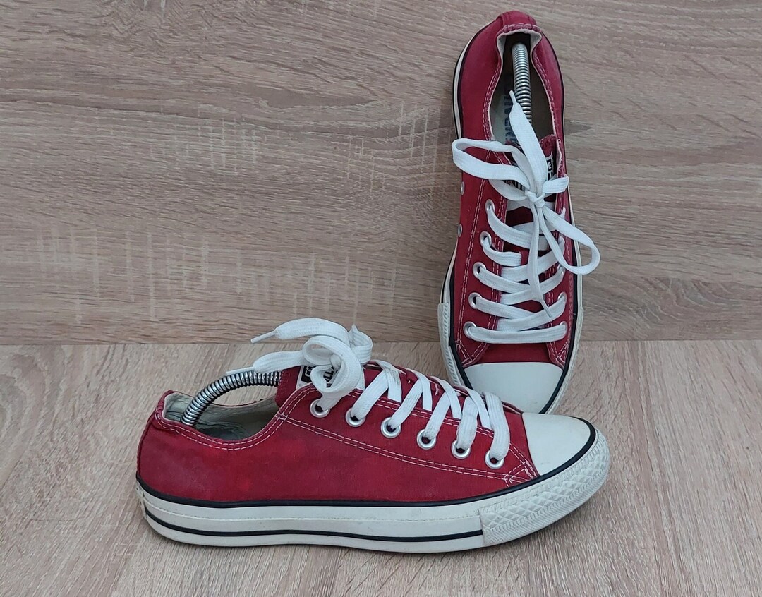Authentic All-star Converse Canvas Sneakers Size: US 6.5/ 8.5 