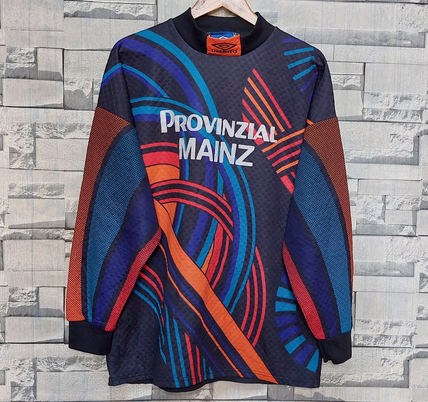 日本製 2ウェイ 00s umbro archive sweatshirts y2k tech | alamiah.edu.sa